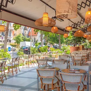 By Ihg Nizza